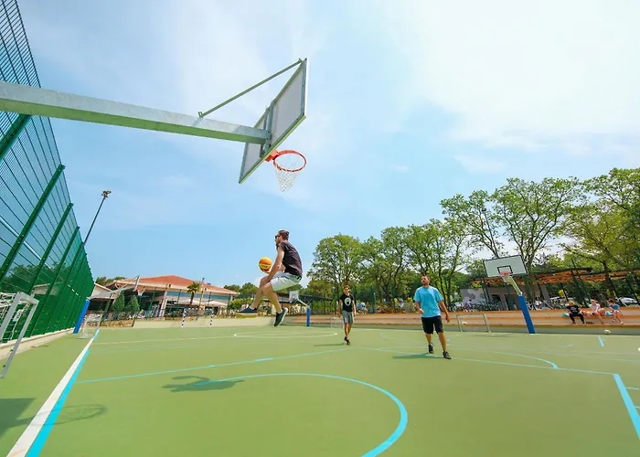Happy Camp Mobile Homes In Valamar Lanterna * Poreč