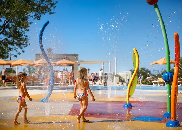 Happy Camp Mobile Homes In Valamar Lanterna *