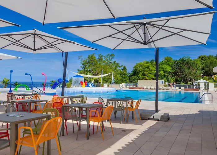 Campingplatz Happy Camp Mobile Homes In Valamar Lanterna *