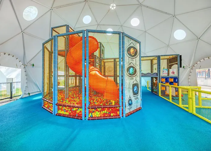 Кемпінг Happy Camp Mobile Homes In Valamar Lanterna