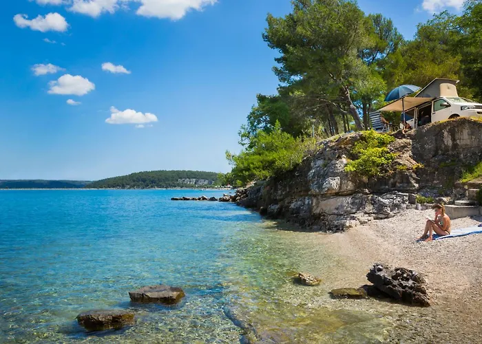 Happy Camp Mobile Homes In Valamar Lanterna *