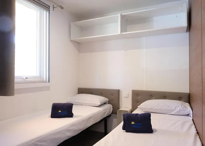 Кемпінг Happy Camp Mobile Homes In Valamar Lanterna *